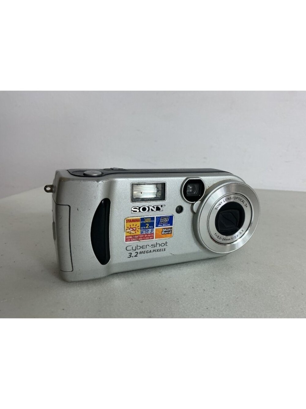 Sony Cybershot Digital Camera DSC-P71 3.2MP Silver Tested And Works
